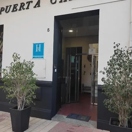 Hostal Puerta Carmona-3