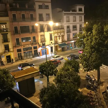 Hostal Puerta Carmona-2