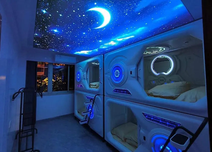 Hotel: Bambu Hostel Capsules