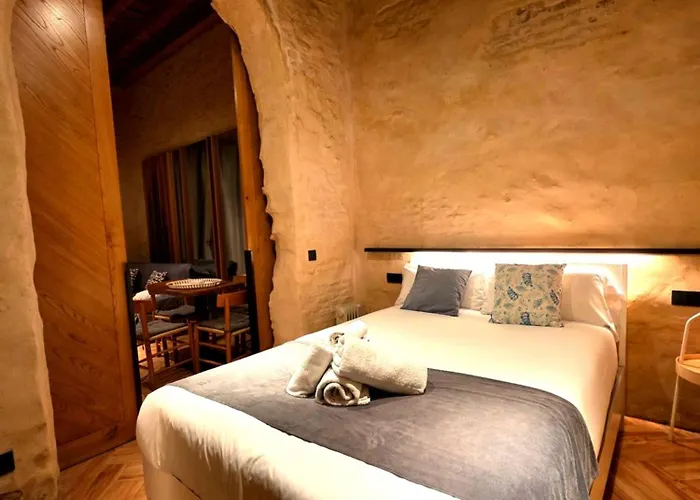 Santa Clara Suites